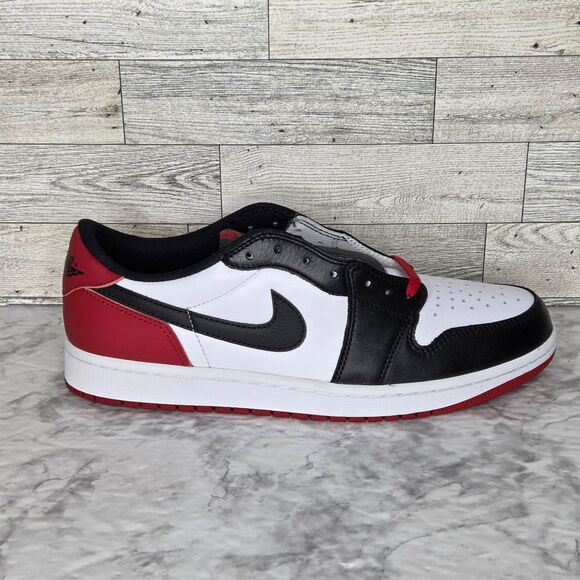 Nike Air Jordan 1 Retro Low OG Black Toe (2023) Men's 10 DS OG All CZ0790-106 - Picture 2 of 9